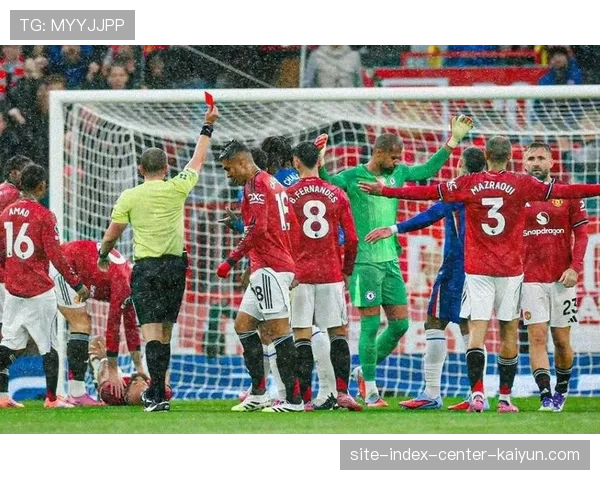 切尔西防线崩盘暴露结构性问题 两回合失八球创队史尴尬纪录